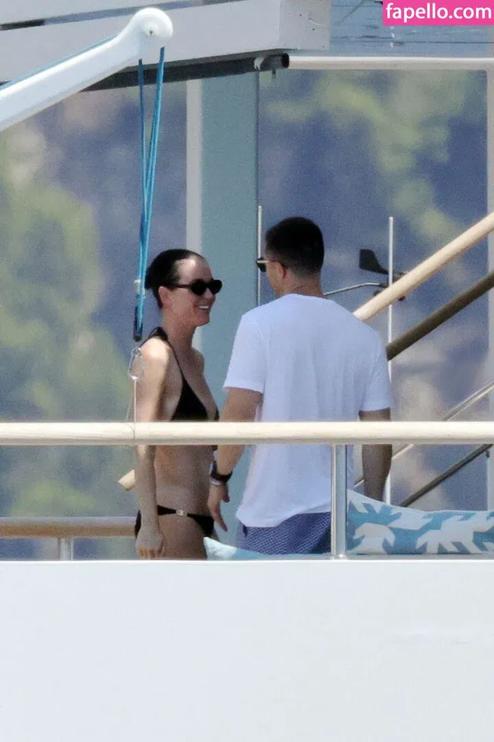 Katy Perry Onlyfans Photo Gallery 