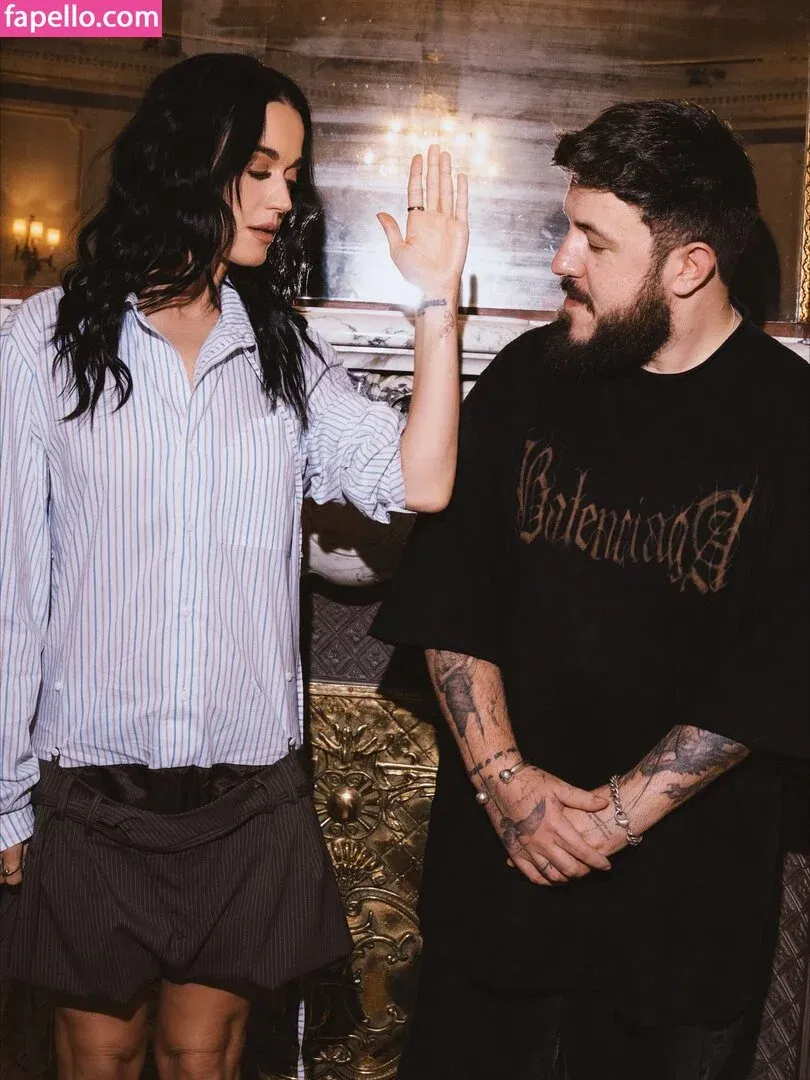 Katy Perry Onlyfans Photo Gallery 