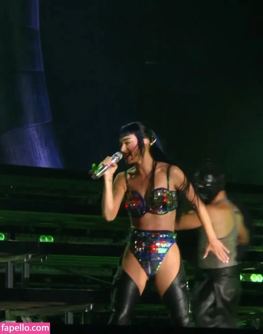 Katy Perry Onlyfans Photo Gallery 