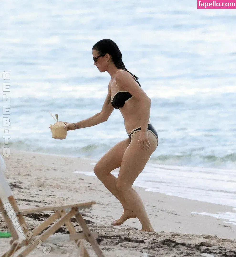 Katy Perry Onlyfans Photo Gallery 