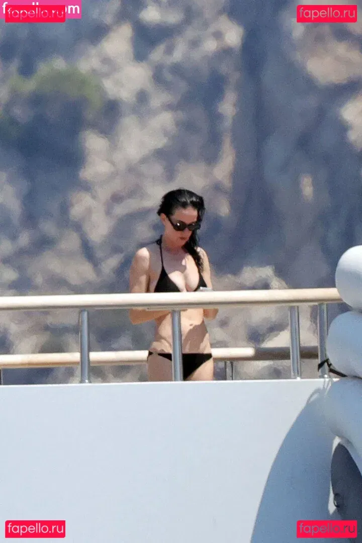 Katy Perry Onlyfans Photo Gallery 