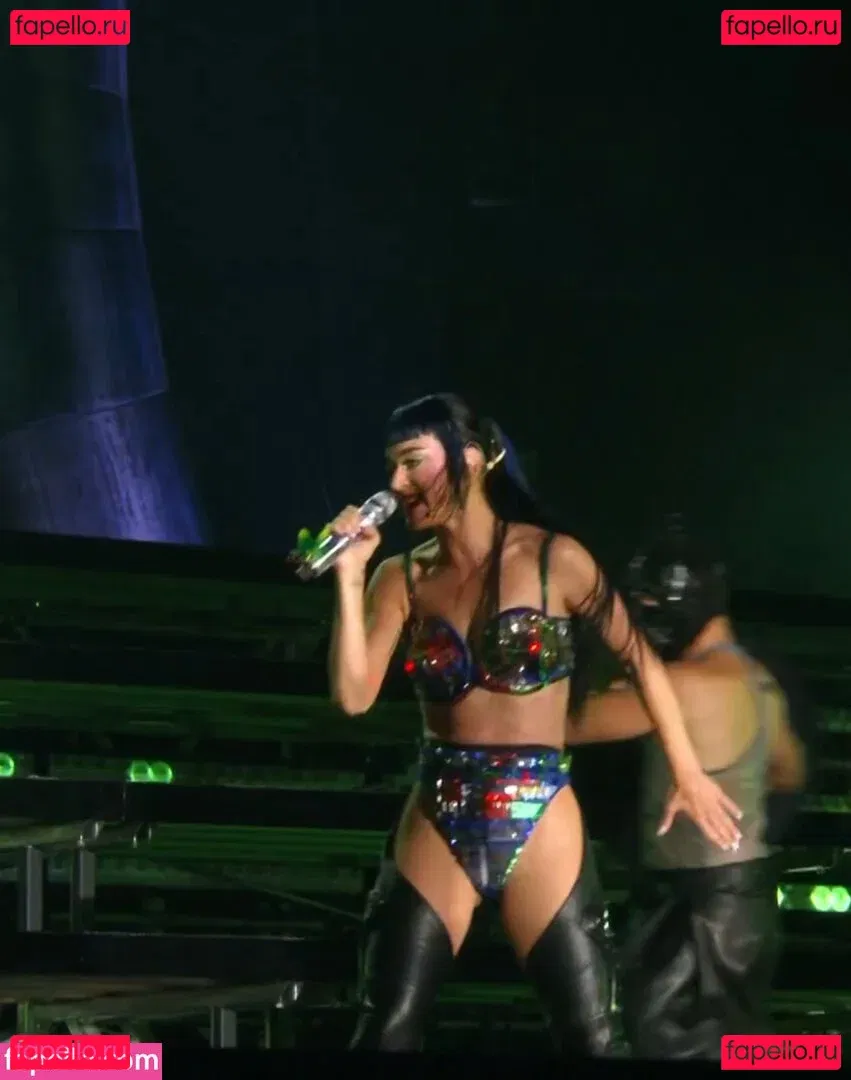 Katy Perry Onlyfans Photo Gallery 
