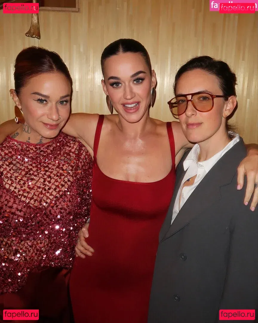 Katy Perry Onlyfans Photo Gallery 