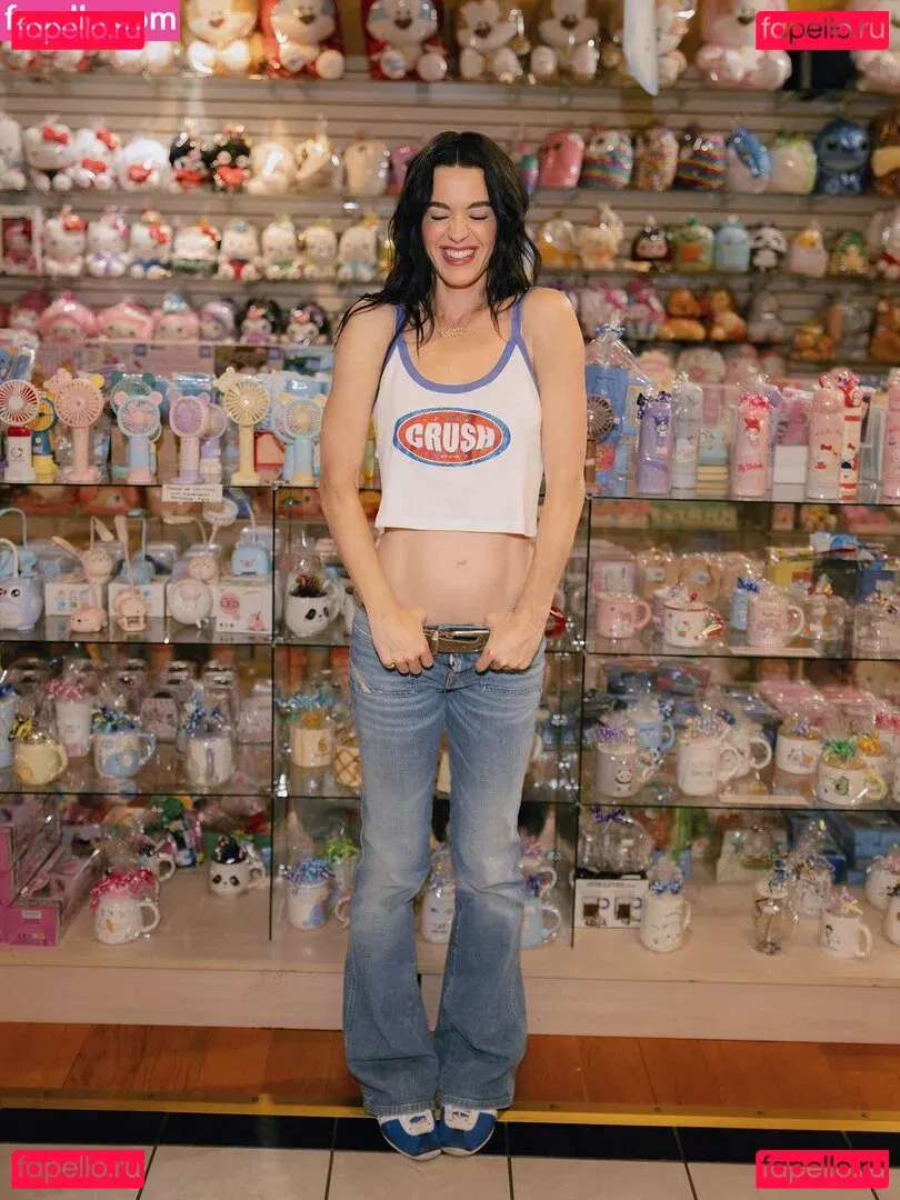 Katy Perry Onlyfans Photo Gallery 
