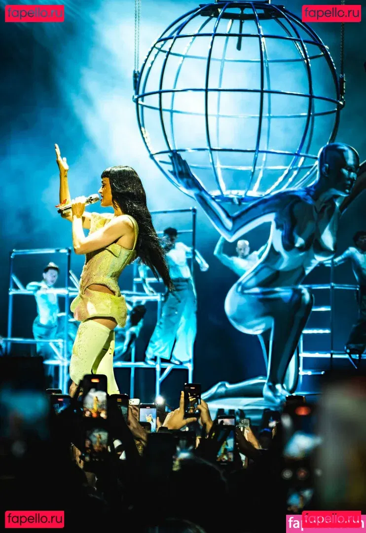 Katy Perry Onlyfans Photo Gallery 