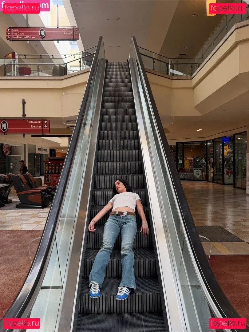 Katy Perry Onlyfans Photo Gallery 