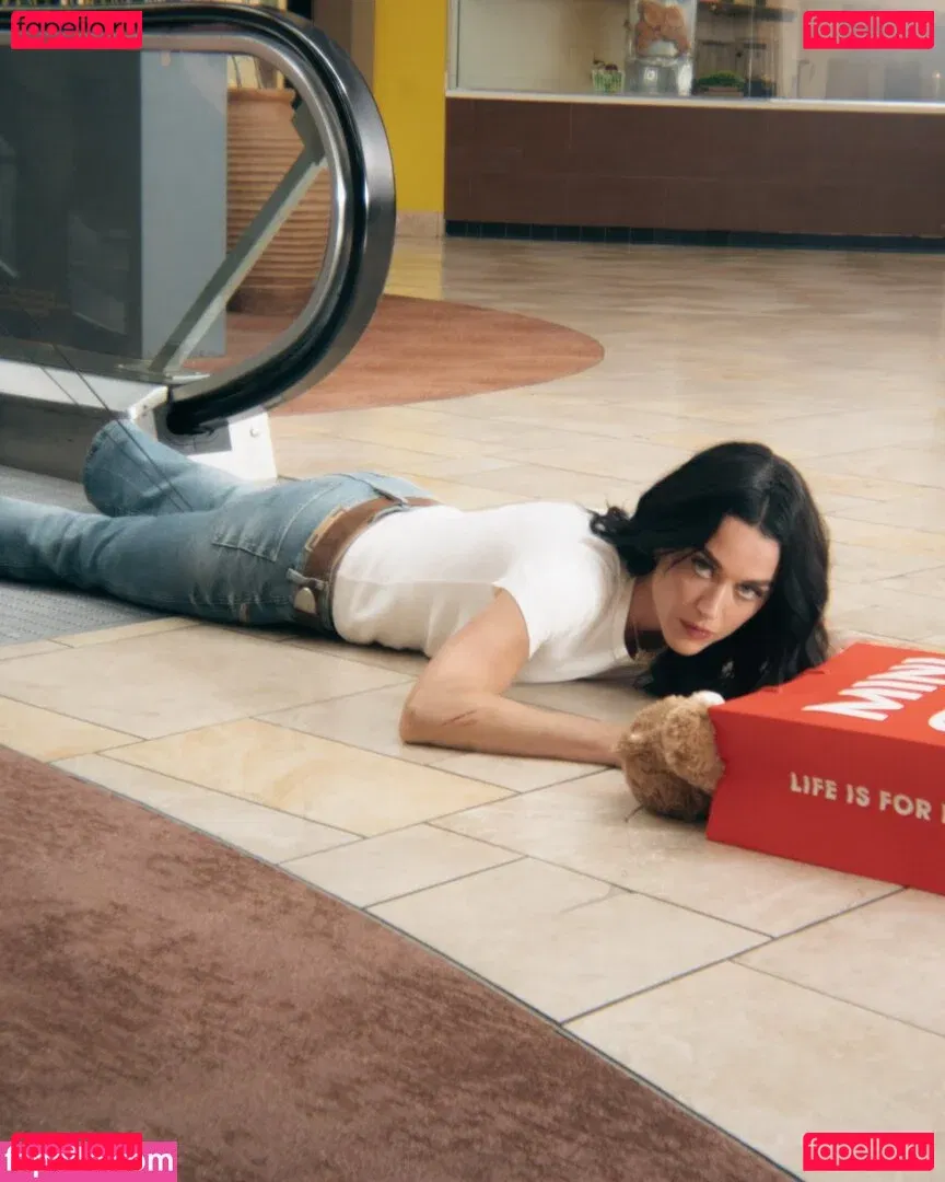 Katy Perry Onlyfans Photo Gallery 