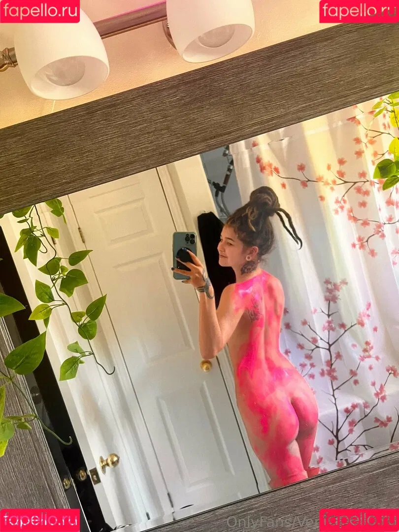 venus_kittyxo Onlyfans Photo Gallery 