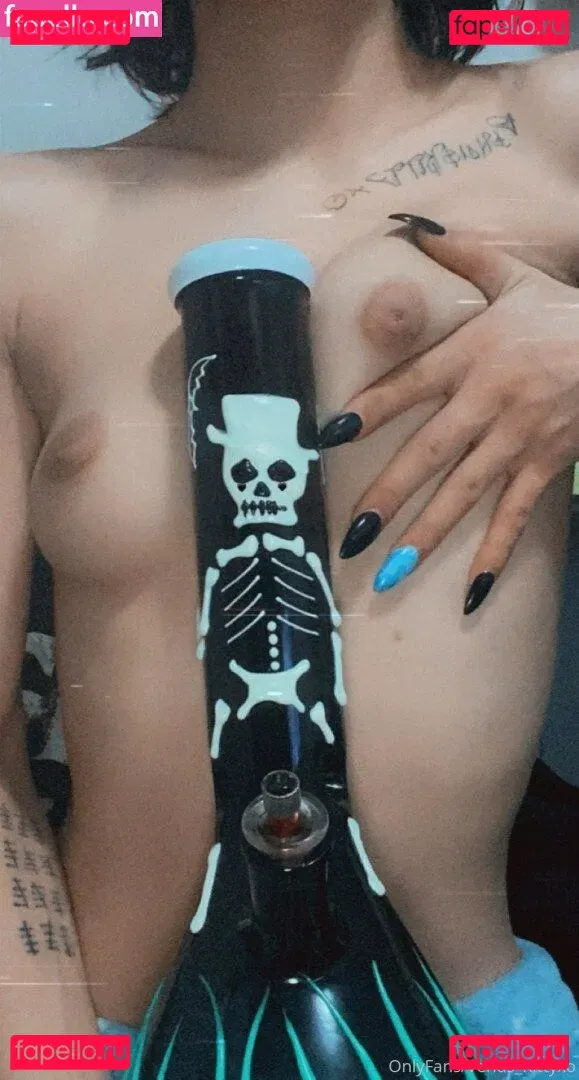 venus_kittyxo Onlyfans Photo Gallery 