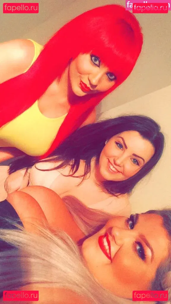 Alexia Tease Onlyfans Photo Gallery 