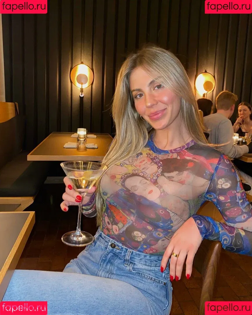 Beatrice Bouchard Onlyfans Photo Gallery 