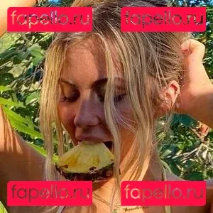 Beatrice Bouchard Onlyfans Photo Gallery 