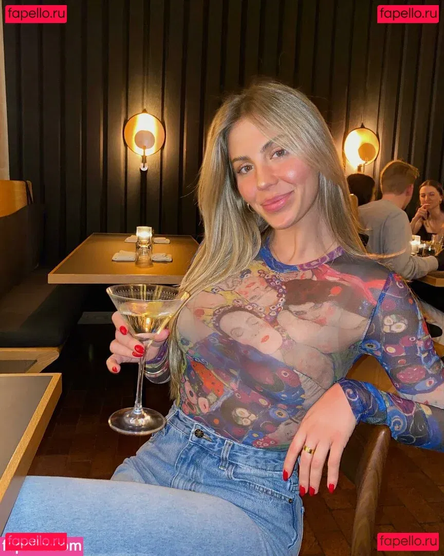 Beatrice Bouchard Onlyfans Photo Gallery 