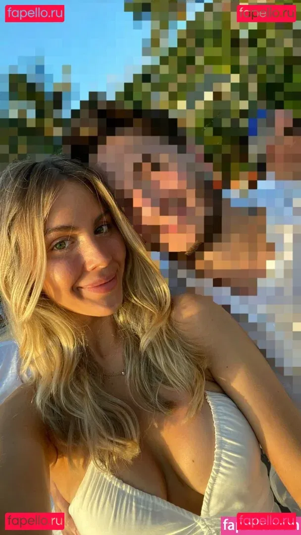 Beatrice Bouchard Onlyfans Photo Gallery 