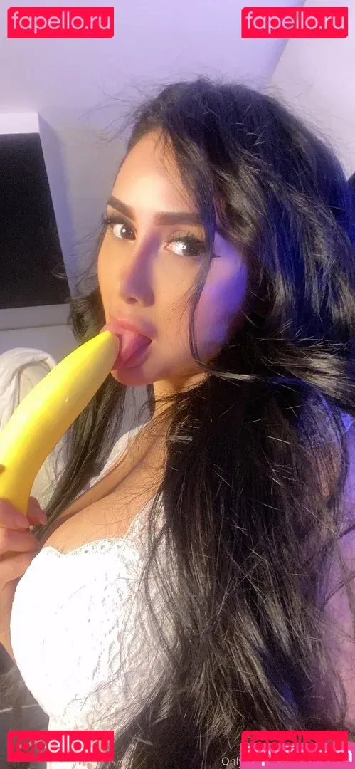 Xdayaannax Onlyfans Photo Gallery 