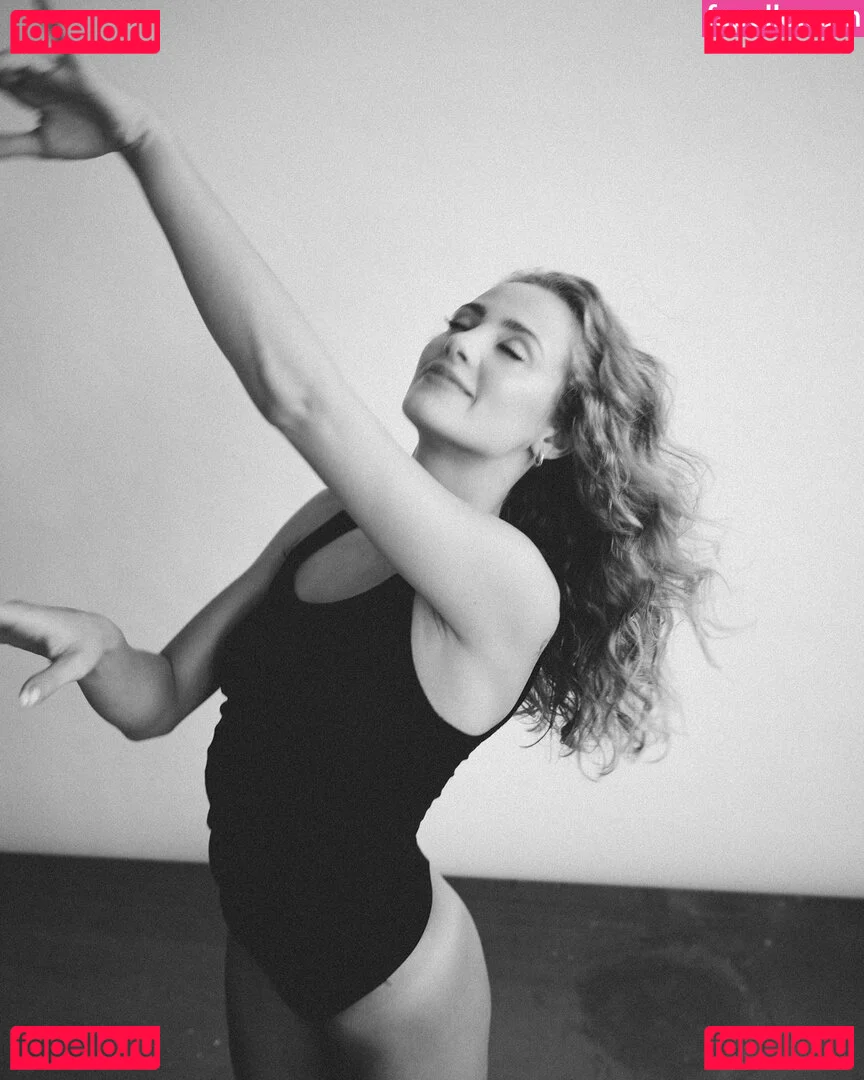 Wiktoria Gasiewska Onlyfans Photo Gallery 