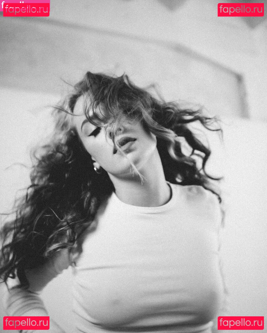 Wiktoria Gasiewska Onlyfans Photo Gallery 