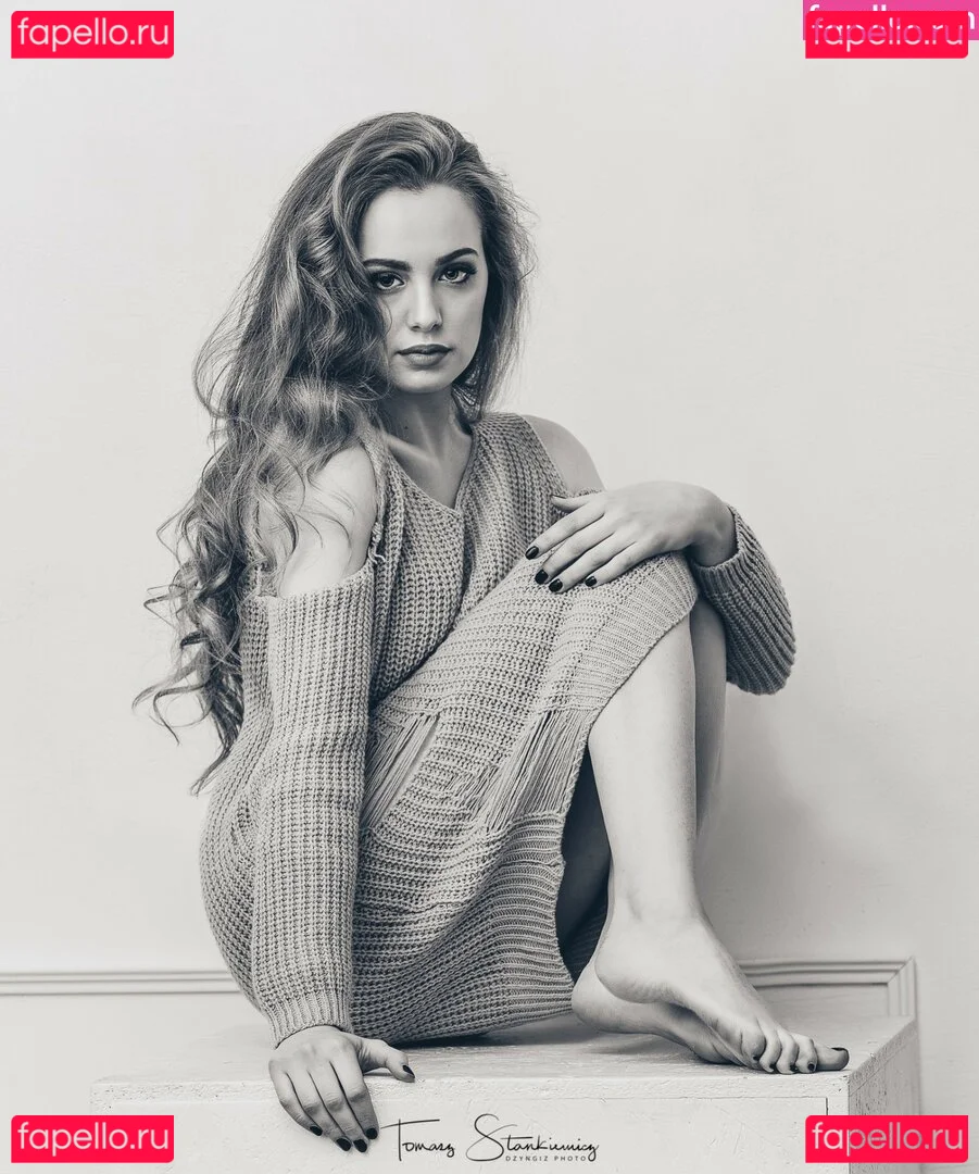 Wiktoria Gasiewska Onlyfans Photo Gallery 