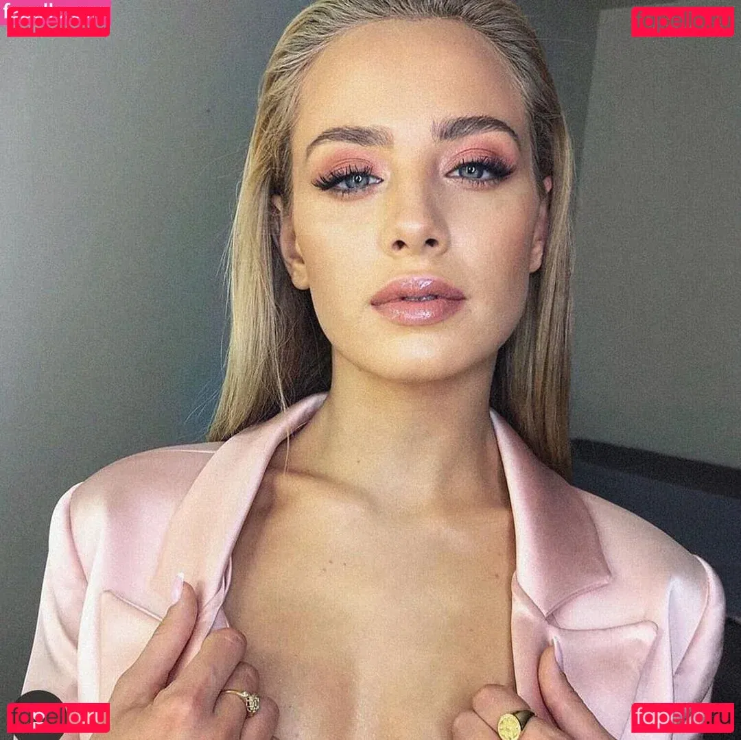 Wiktoria Gasiewska Onlyfans Photo Gallery 
