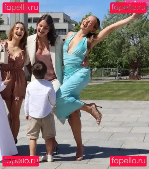 Wiktoria Gasiewska Onlyfans Photo Gallery 