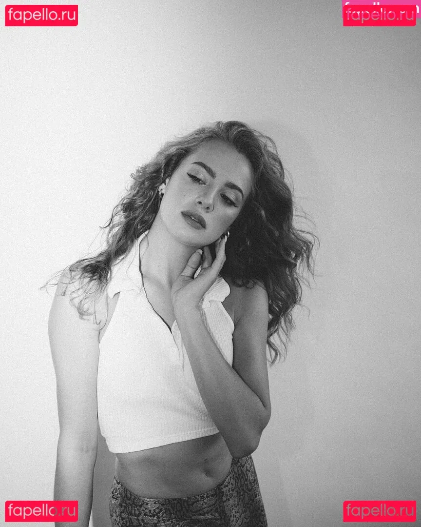 Wiktoria Gasiewska Onlyfans Photo Gallery 