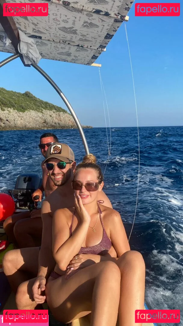 Wiktoria Gasiewska Onlyfans Photo Gallery 