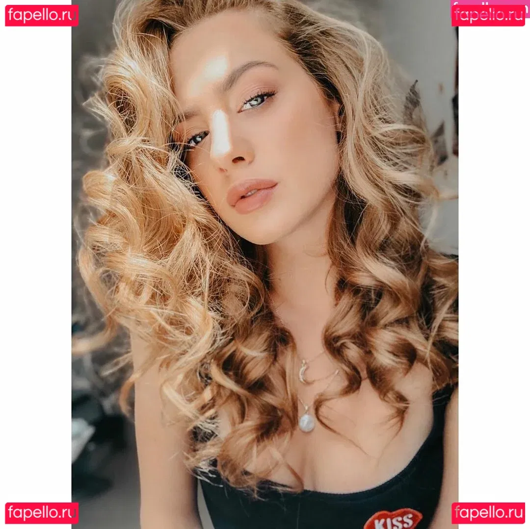 Wiktoria Gasiewska Onlyfans Photo Gallery 