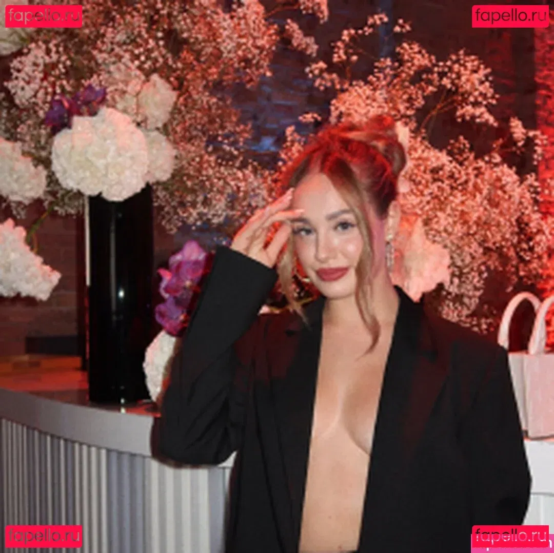 Wiktoria Gasiewska Onlyfans Photo Gallery 