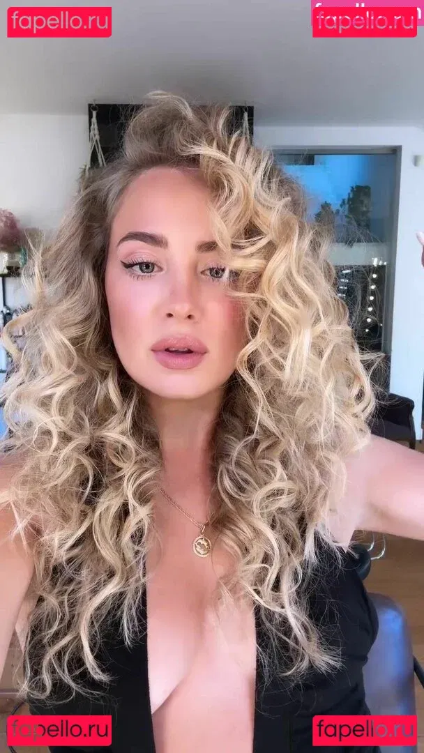 Wiktoria Gasiewska Onlyfans Photo Gallery 