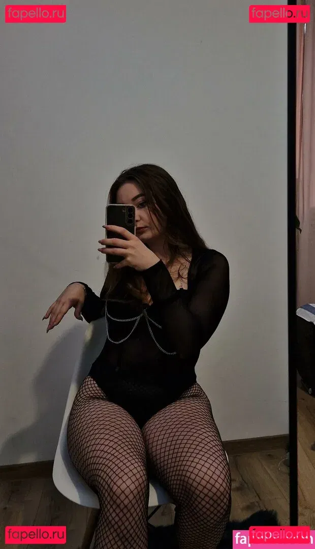 alyce_violet Onlyfans Photo Gallery 