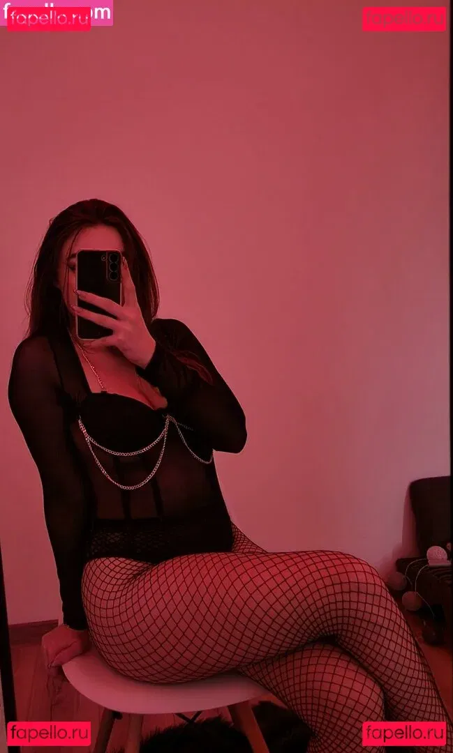 alyce_violet Onlyfans Photo Gallery 