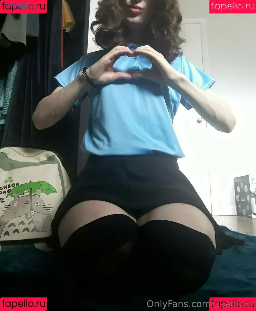 ukenicky Onlyfans Photo Gallery 