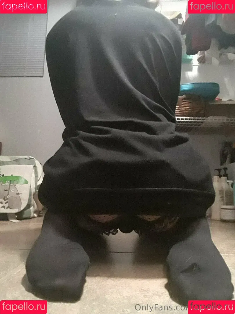 ukenicky Onlyfans Photo Gallery 