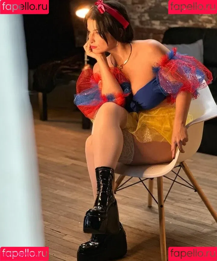 Lasirena69 Onlyfans Photo Gallery 
