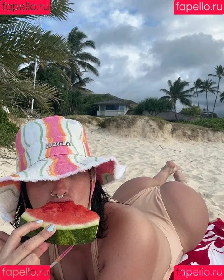 Lasirena69 Onlyfans Photo Gallery 
