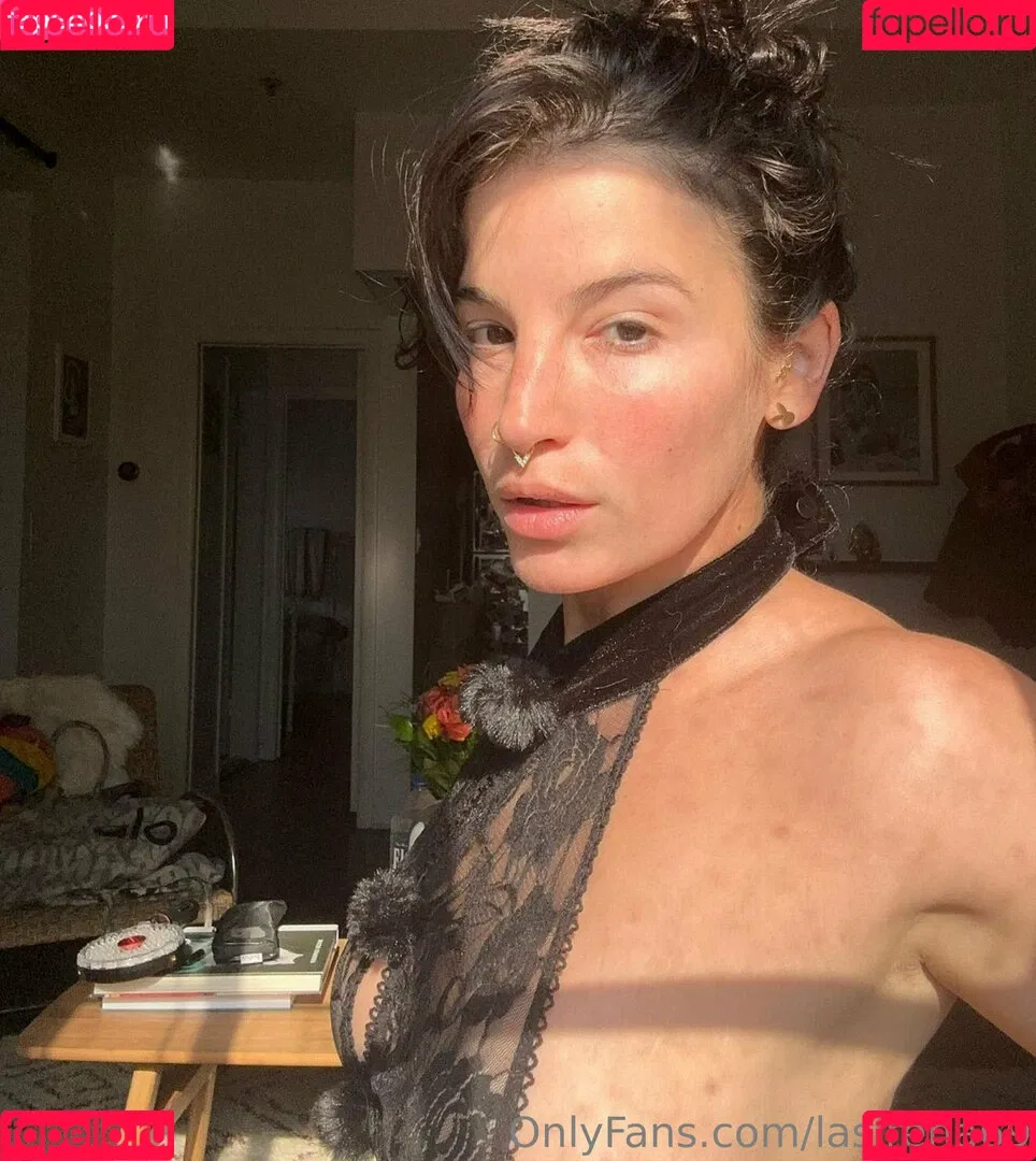 Lasirena69 Onlyfans Photo Gallery 