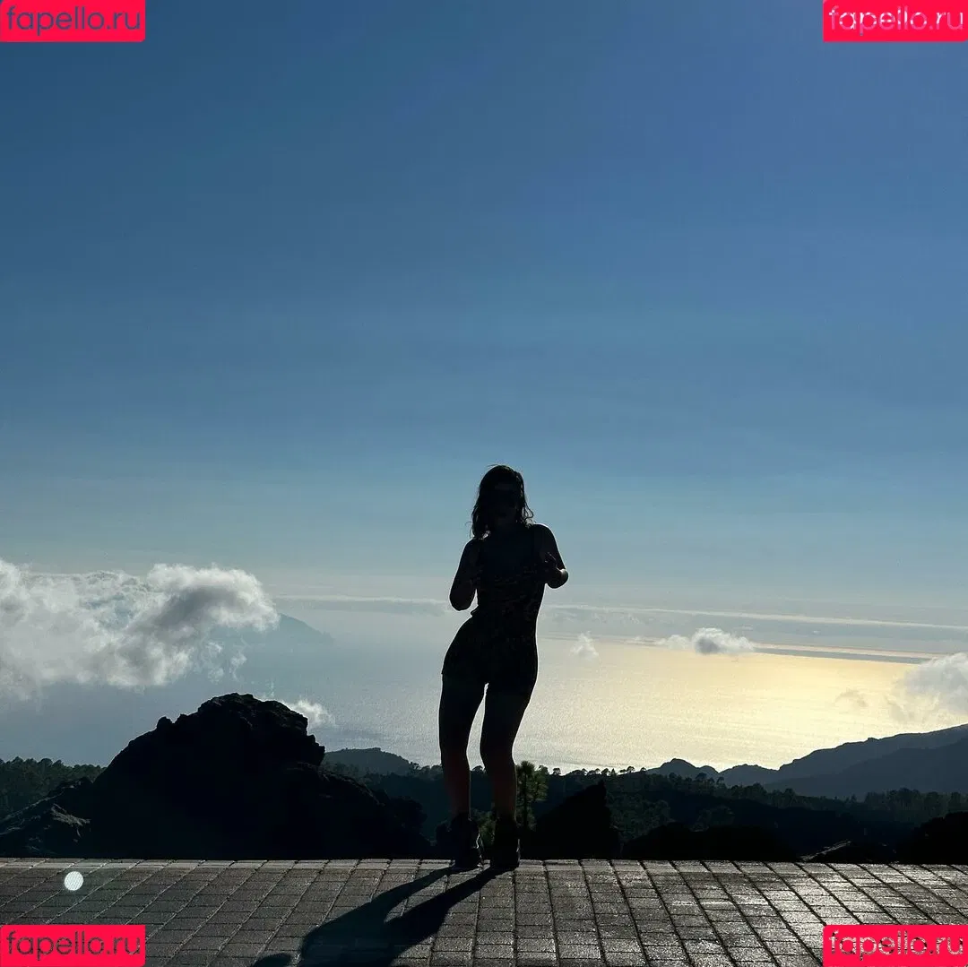 Lasirena69 Onlyfans Photo Gallery 