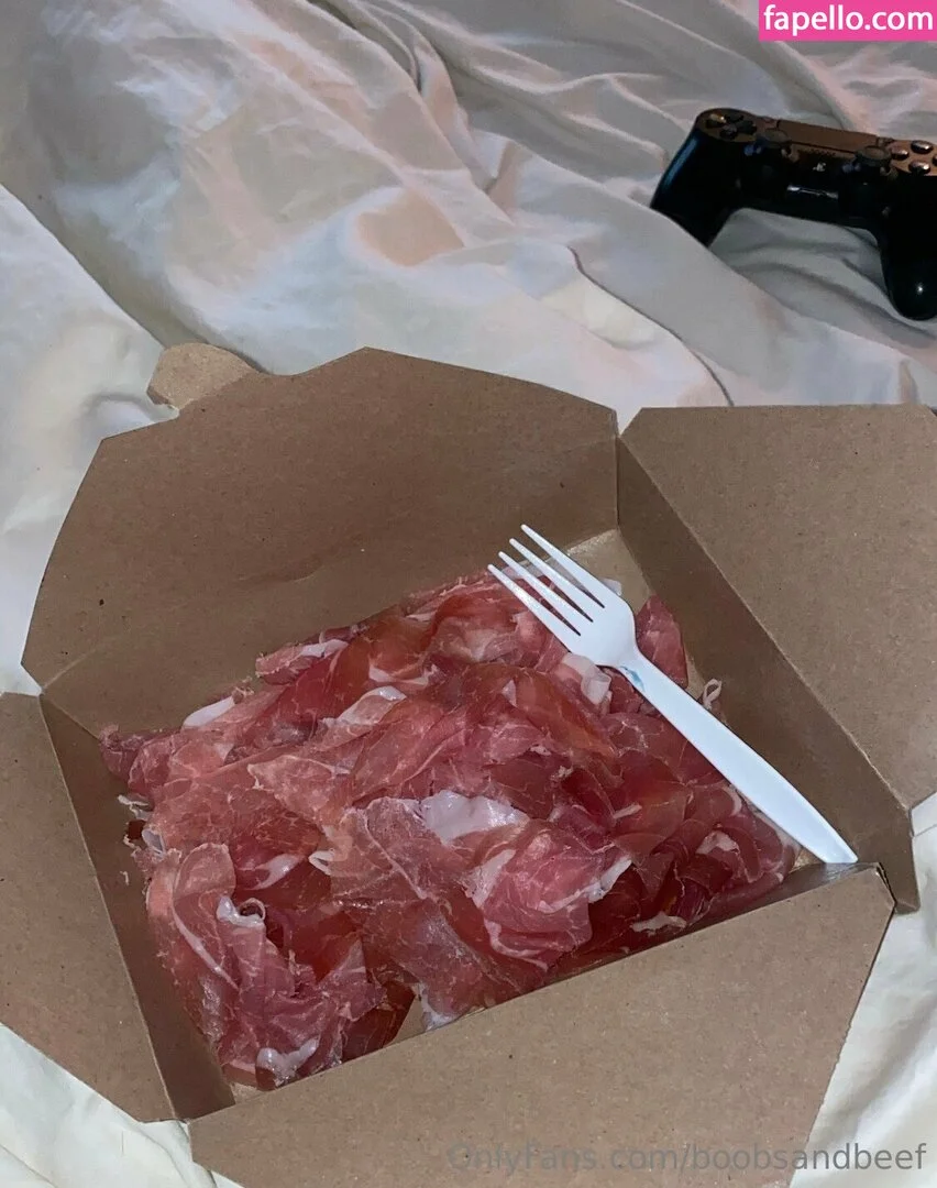 boobsandbeef Onlyfans Photo Gallery 