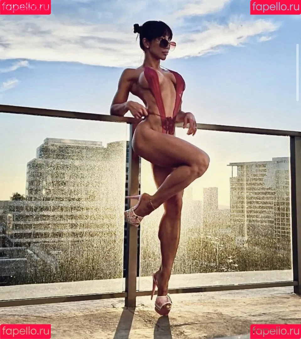 Tina Nguyen Onlyfans Photo Gallery 