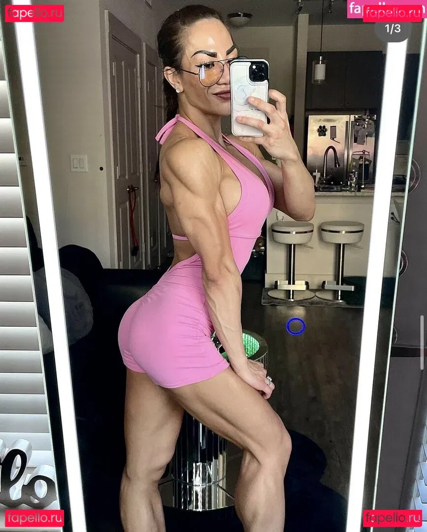 Tina Nguyen Onlyfans Photo Gallery 