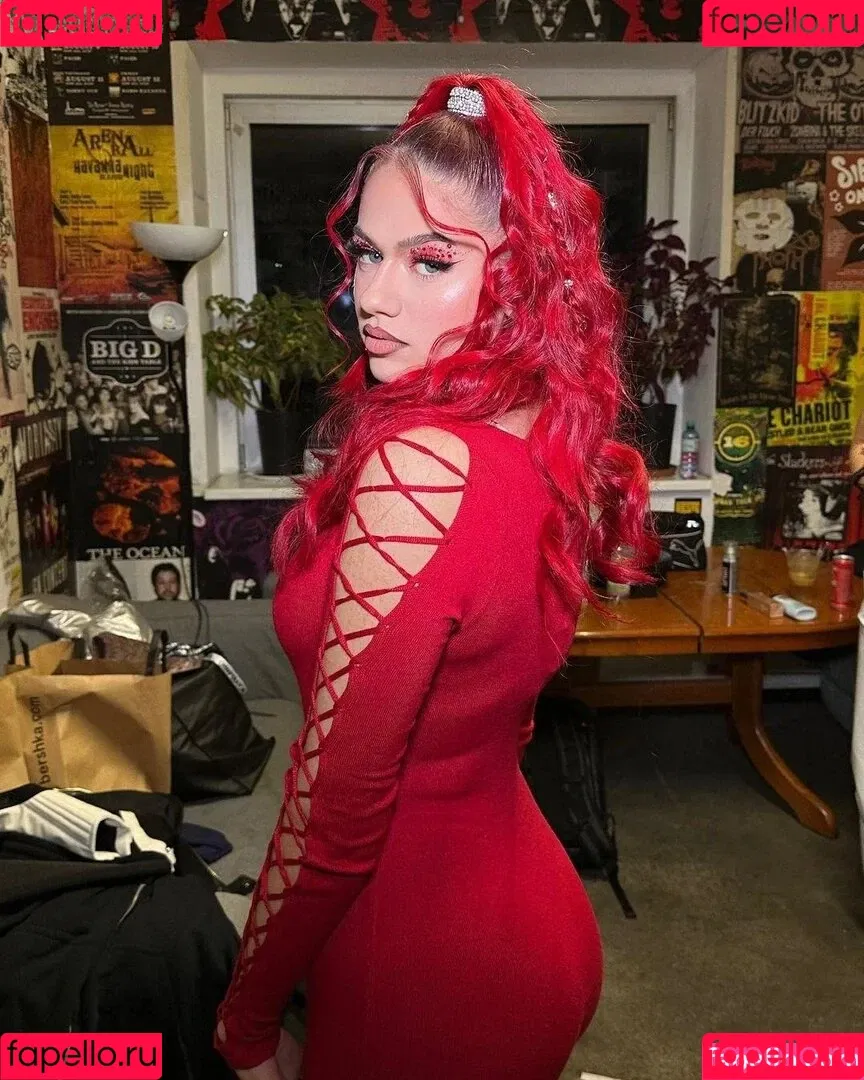 badmomzjay Onlyfans Photo Gallery 