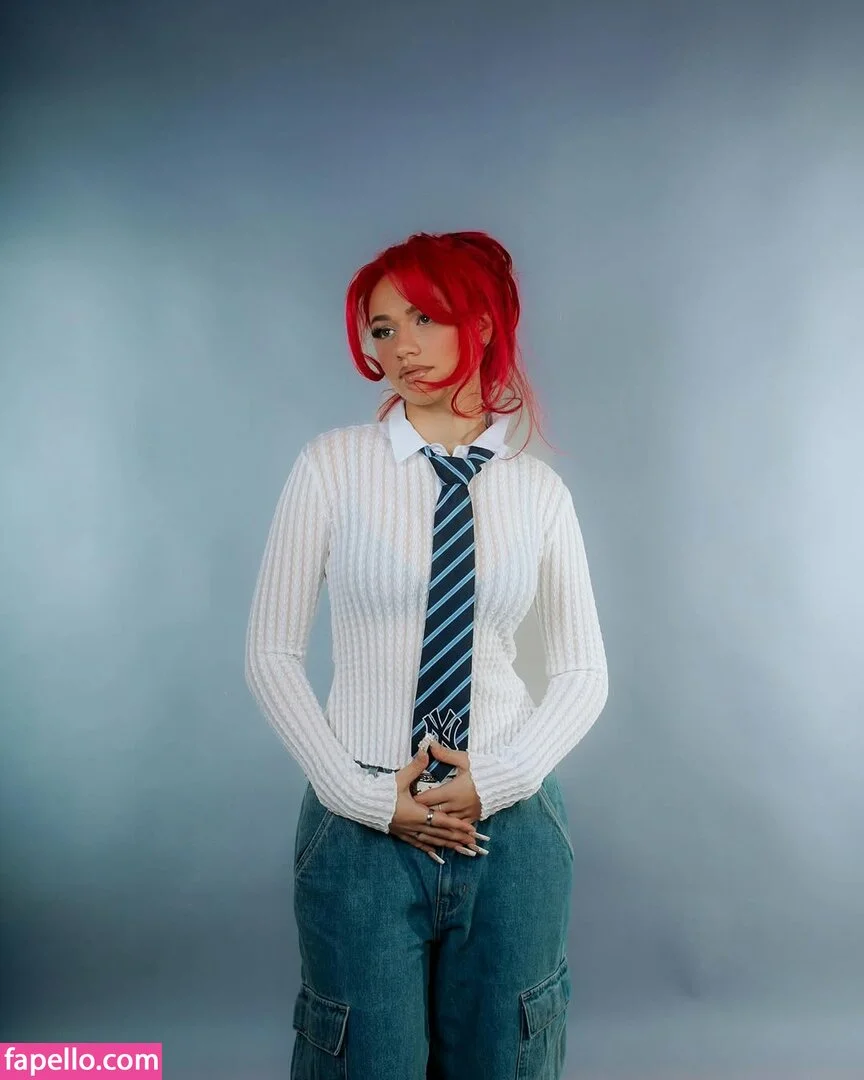 badmomzjay Onlyfans Photo Gallery 