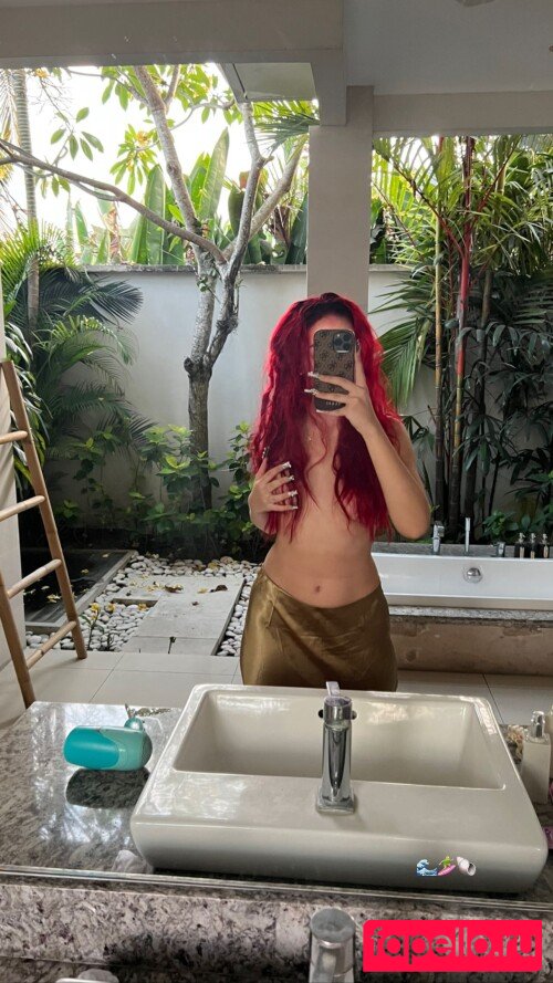 badmomzjay Onlyfans Photo Gallery 