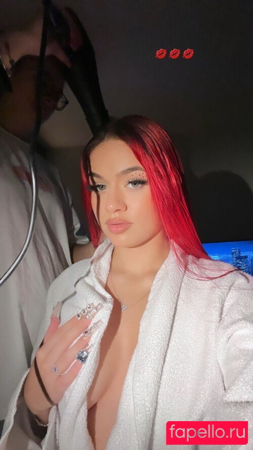 badmomzjay Onlyfans Photo Gallery 