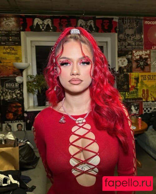 badmomzjay Onlyfans Photo Gallery 