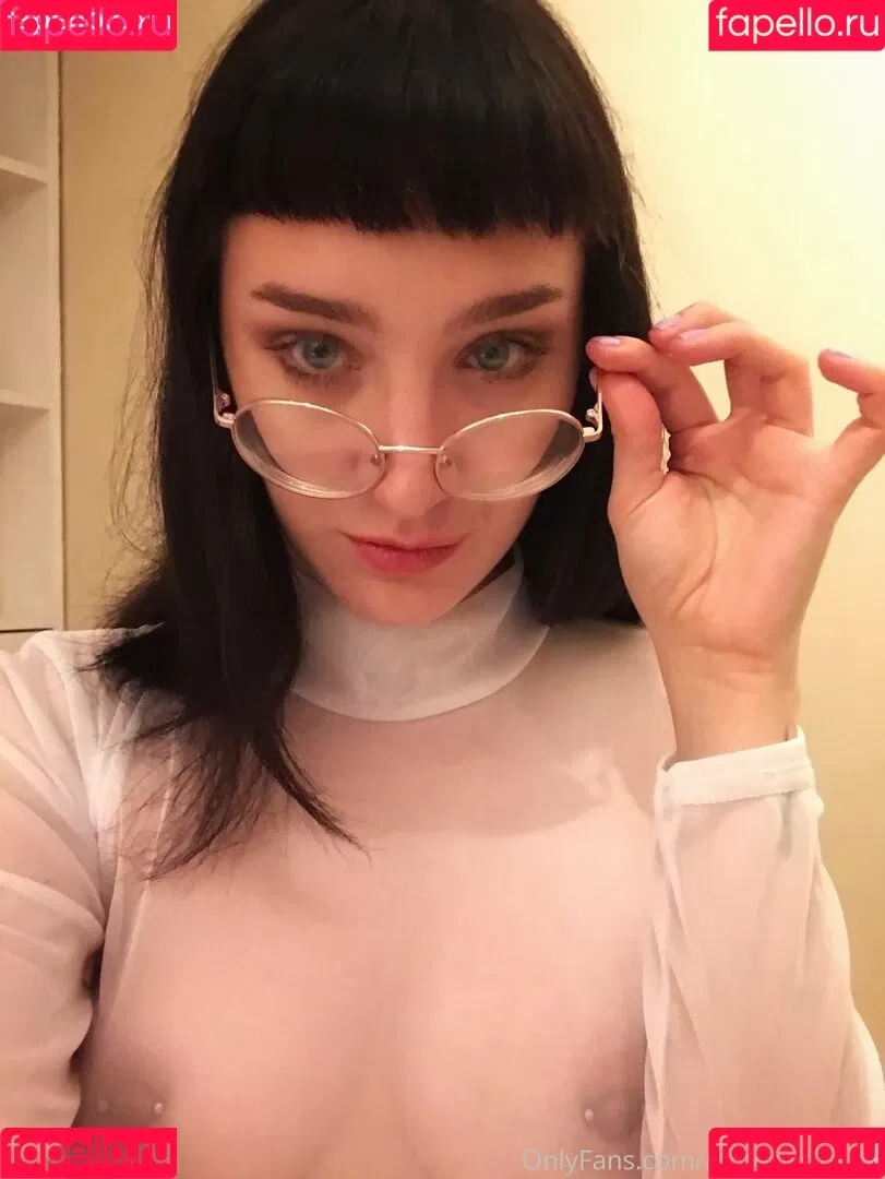 mmecissysubs Onlyfans Photo Gallery 