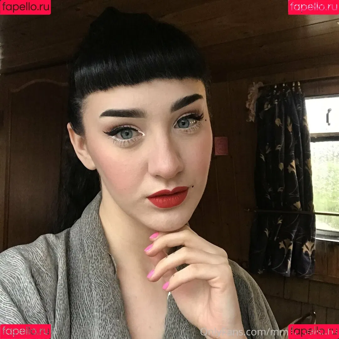 mmecissysubs Onlyfans Photo Gallery 