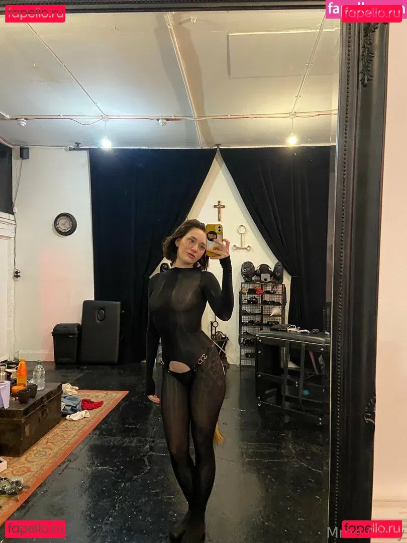 mmecissysubs Onlyfans Photo Gallery 