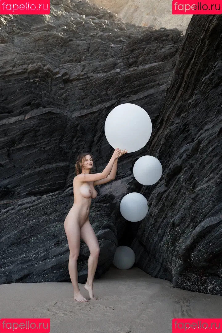 Susann Onlyfans Photo Gallery 