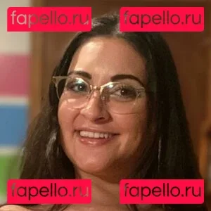 KandeeKim Onlyfans Photo Gallery 